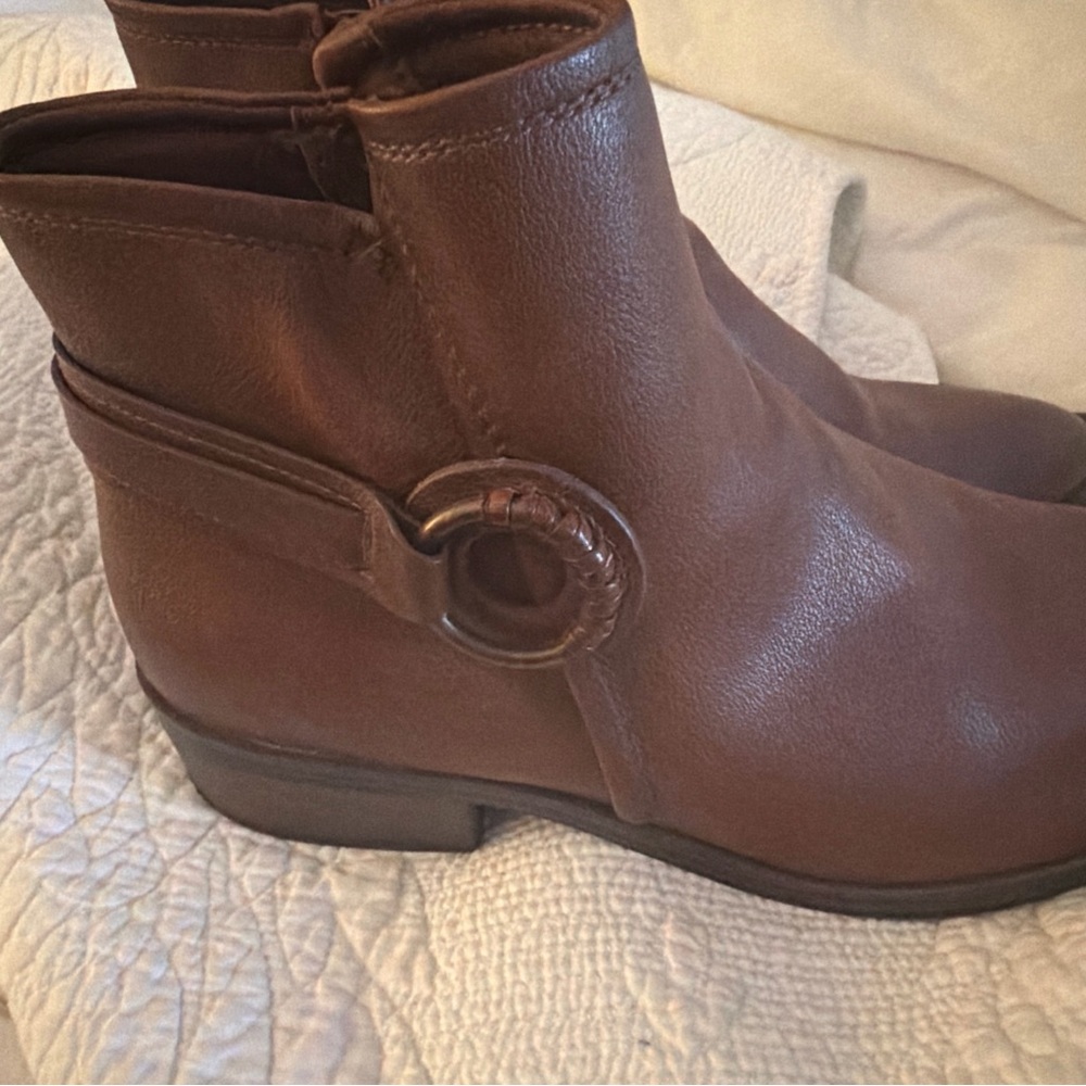 BareTraps Brown Ankle Booties